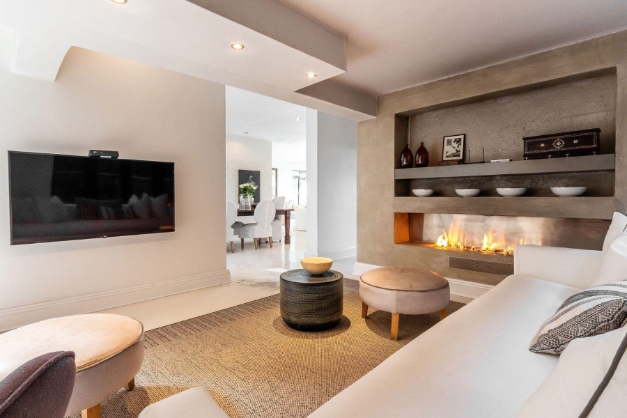 To Let 3 Bedroom Property for Rent in Fresnaye Western Cape